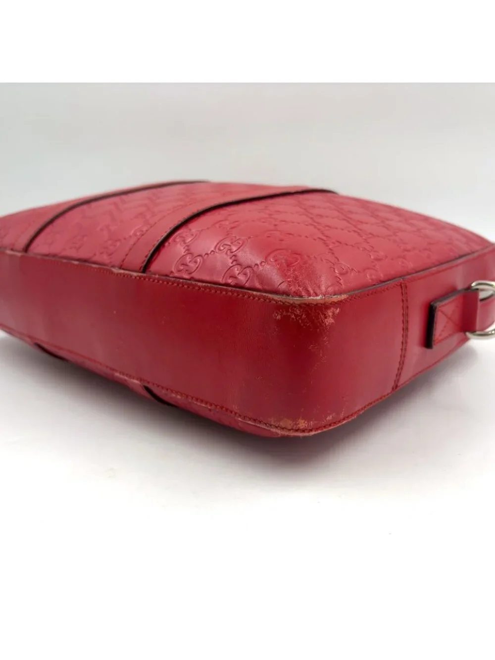 Gucci Guccissima Leather Red Business Bag Silver
